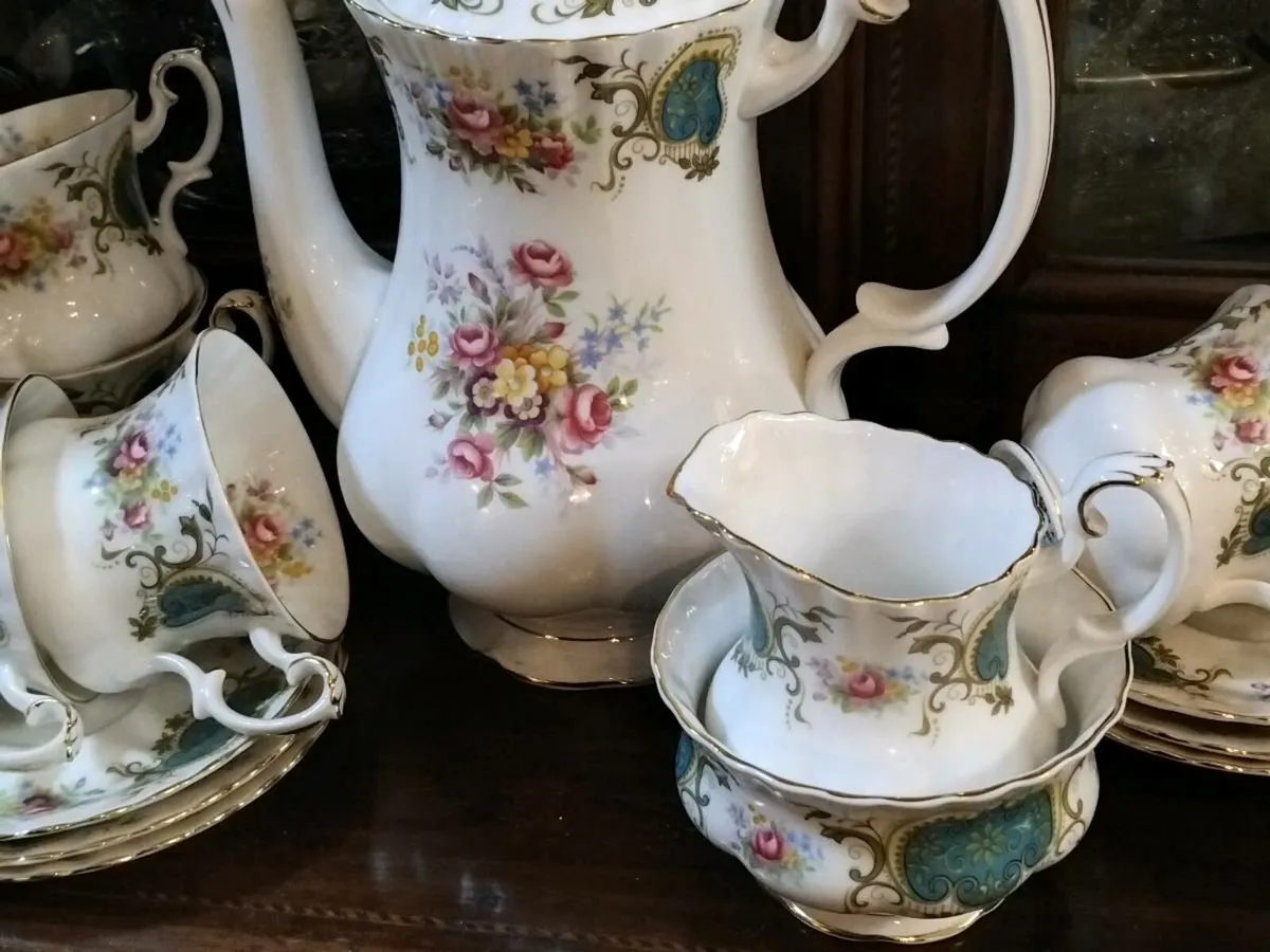 Antiques - Image 4