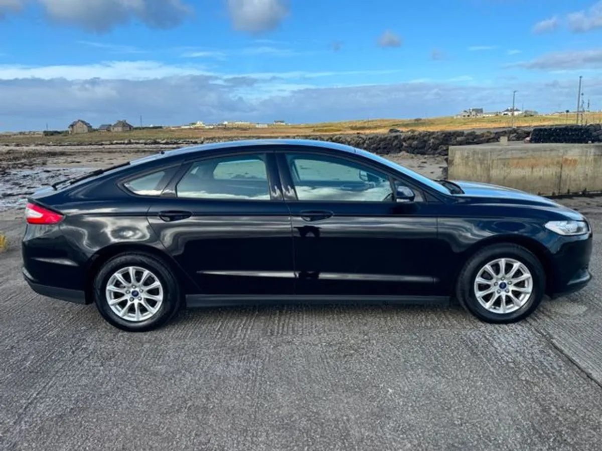 Ford Mondeo Zetec 2.0td 150PS Powershift 4 - Image 2