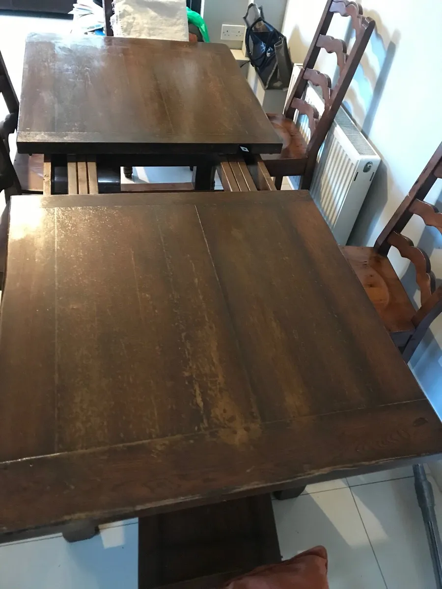 Extendable solid Kitchen table & 6 chairs - Image 4