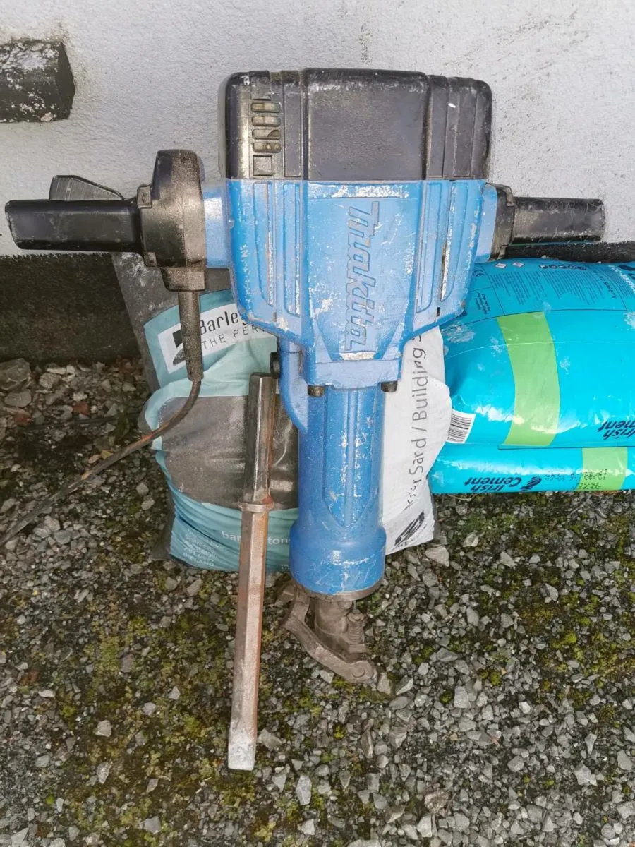 Makita breaker hammer