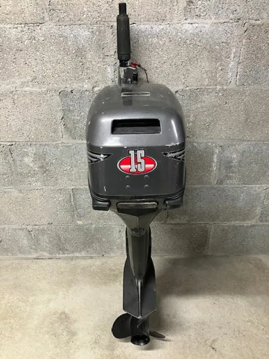 15hp Johnson Outboard Engine - Image 2