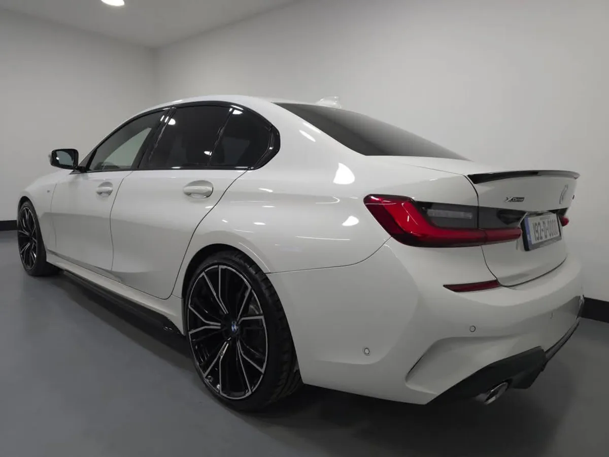 BMW 320D M-SPORT X-DRIVE AUTO - Image 2