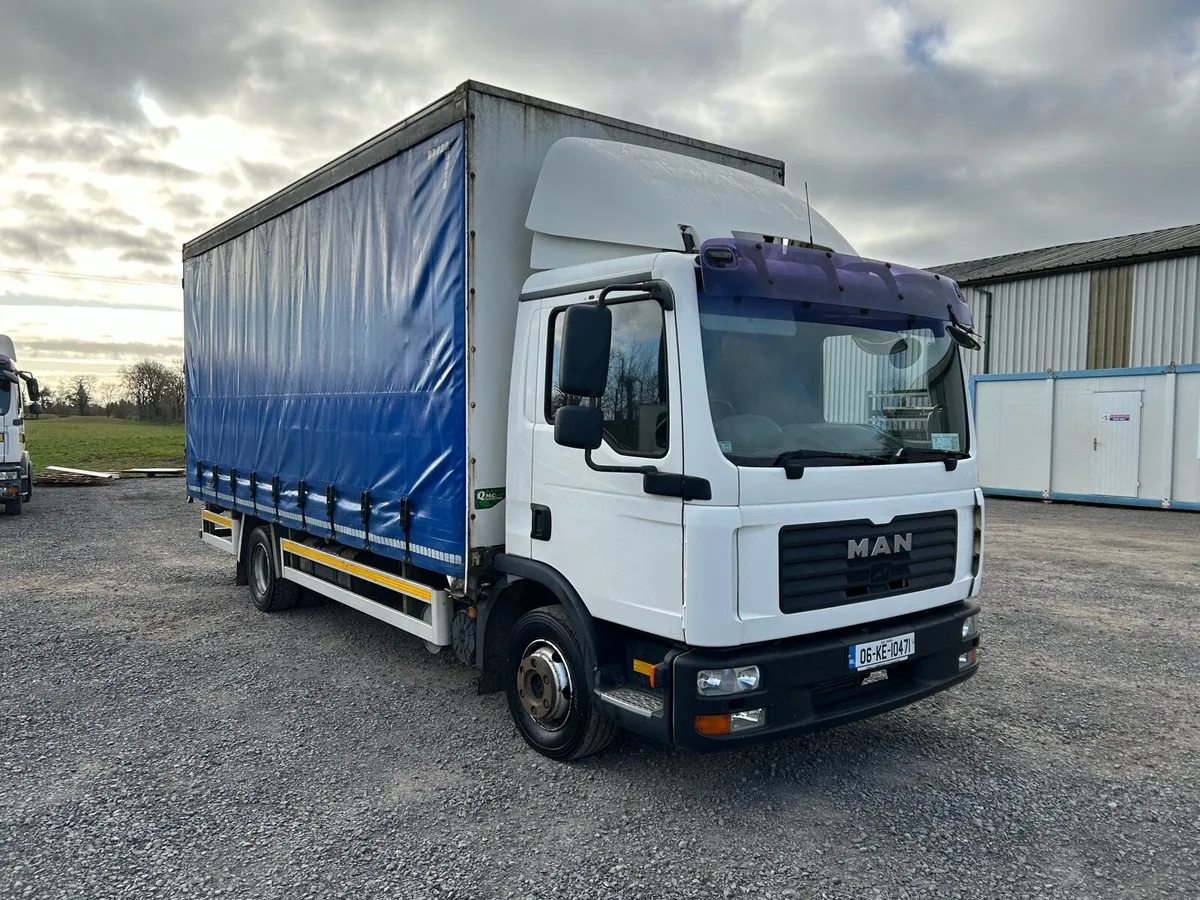 MAN 12ton 20ft CurtainSide - Image 2