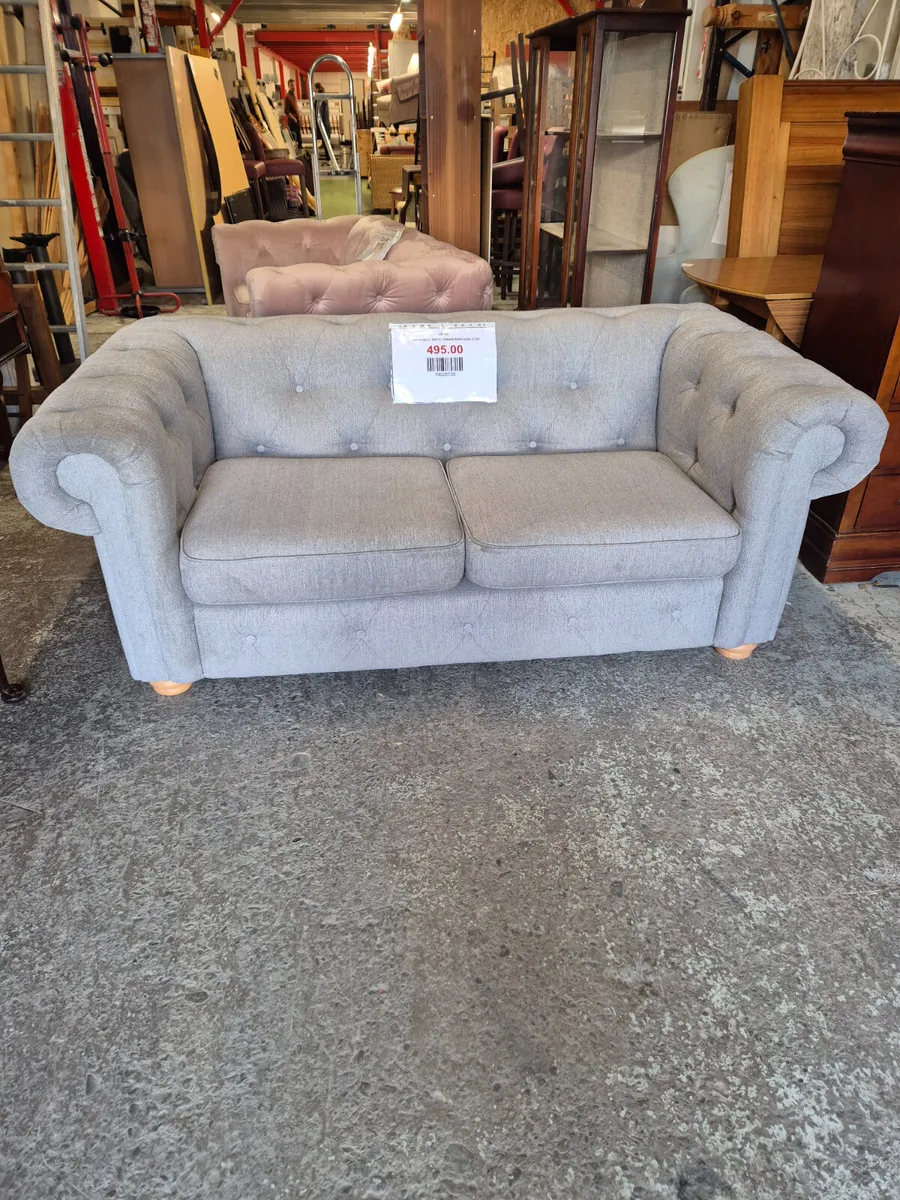 CJM SECONDHAND: 2 SEATER CHESTERFIELD - Image 3