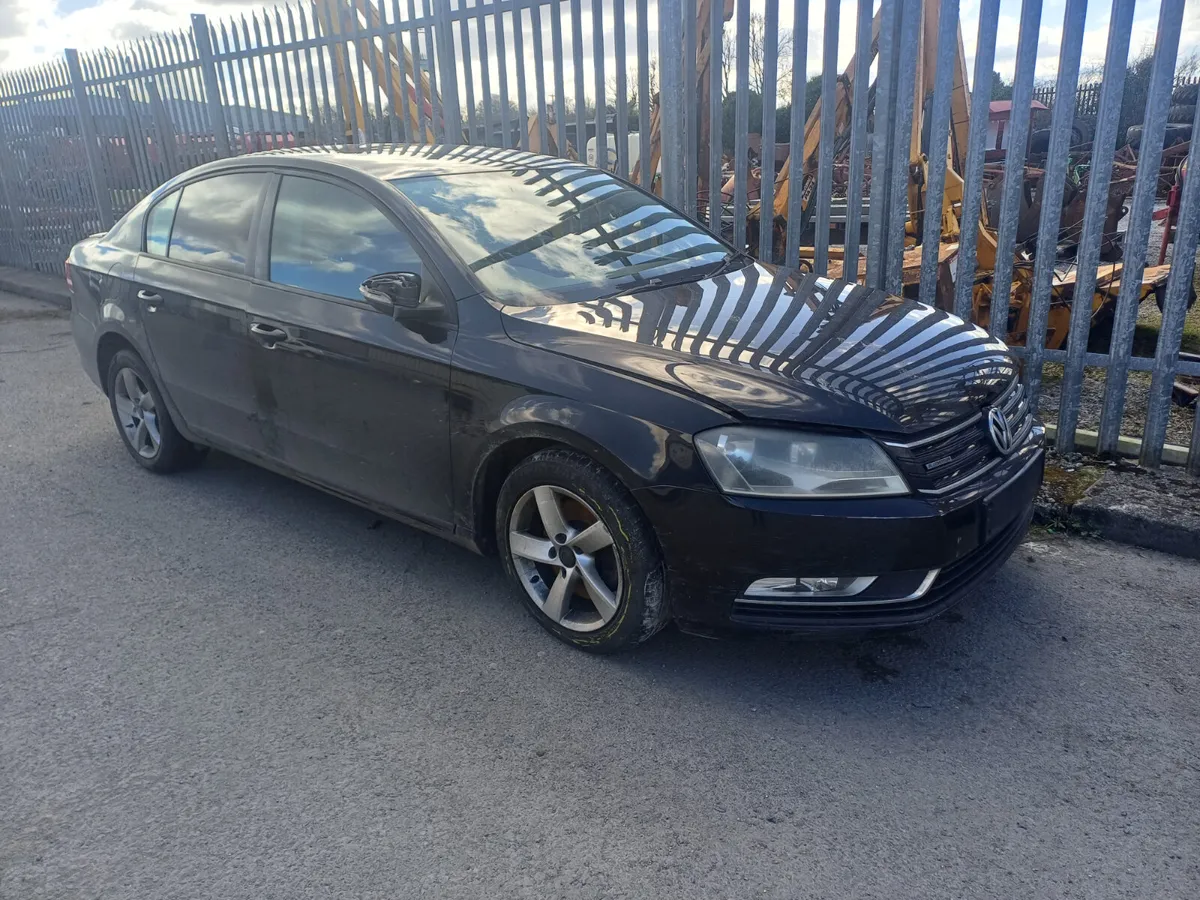 2013 VW PASSAT 1.6TDI BREAKING - Image 1
