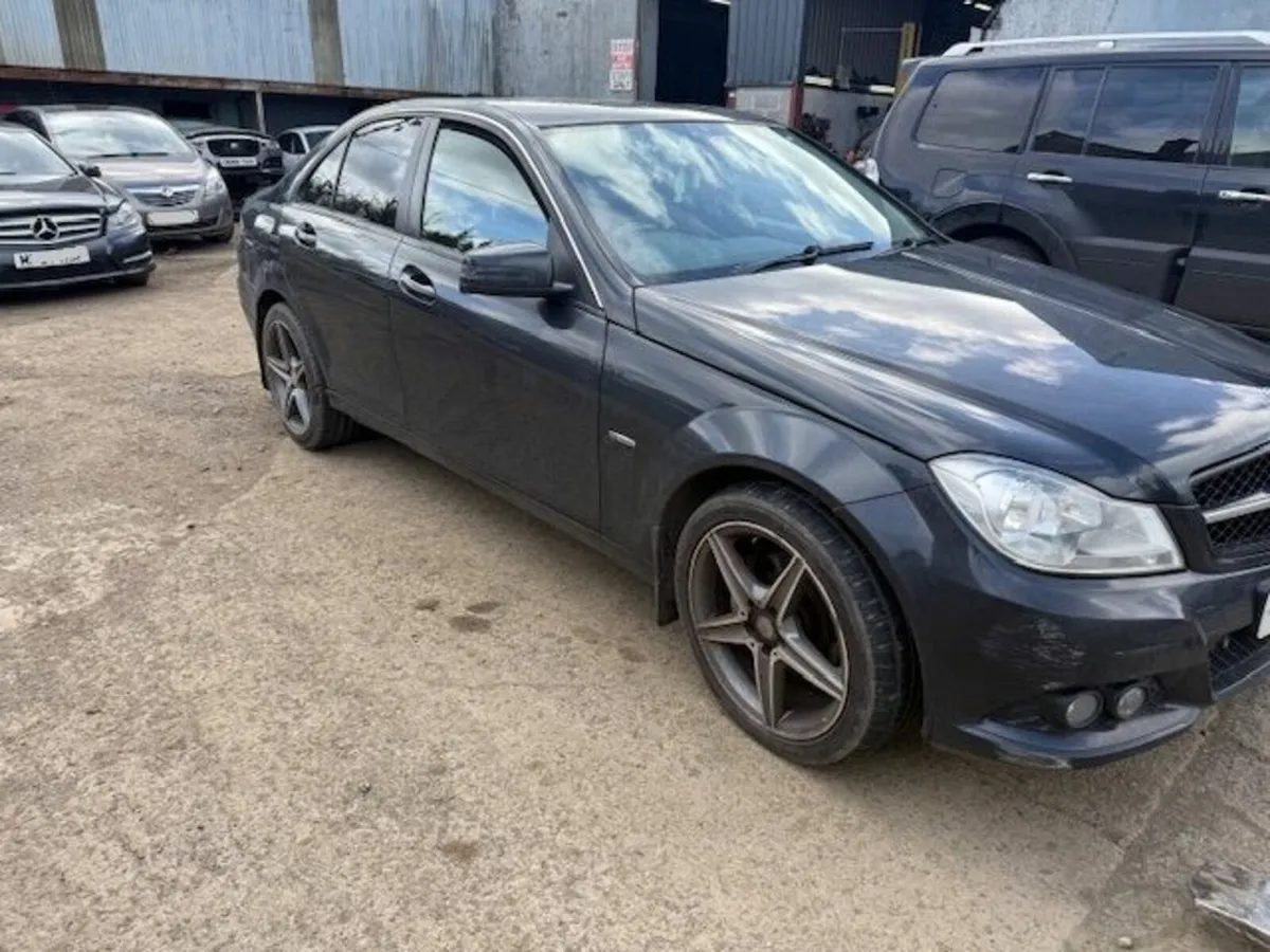 2012 MERCEDES C-CLASS 2.2L-D - Image 2