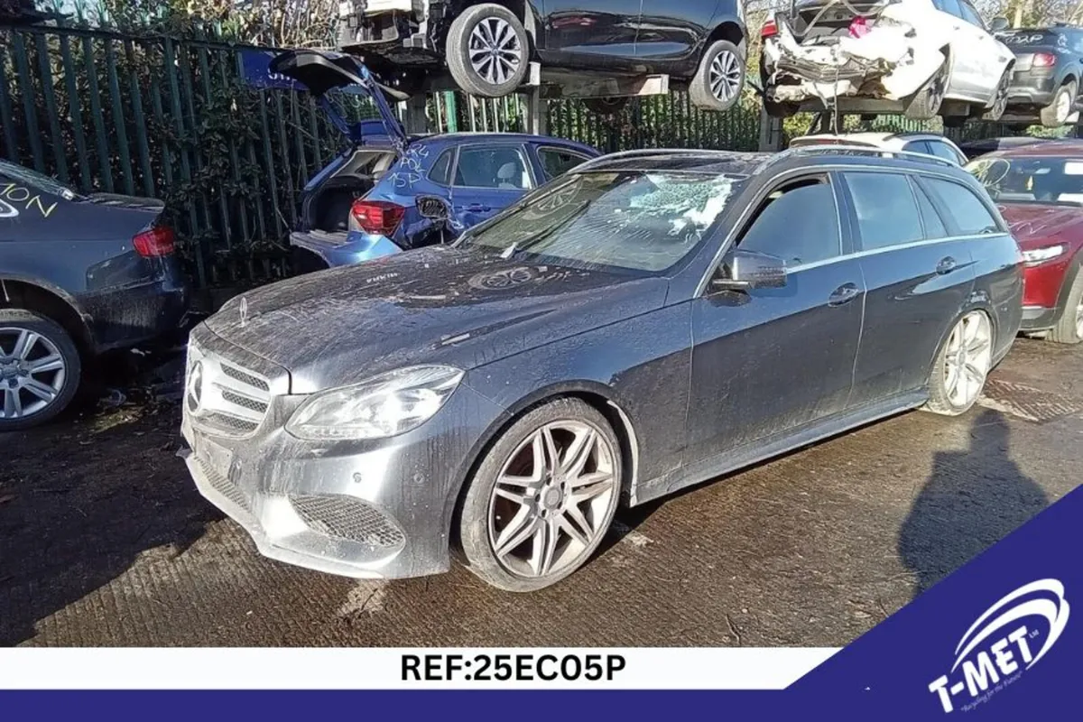 2013 MERCEDES E-CLASS BREAKING FOR PARTS - Image 4