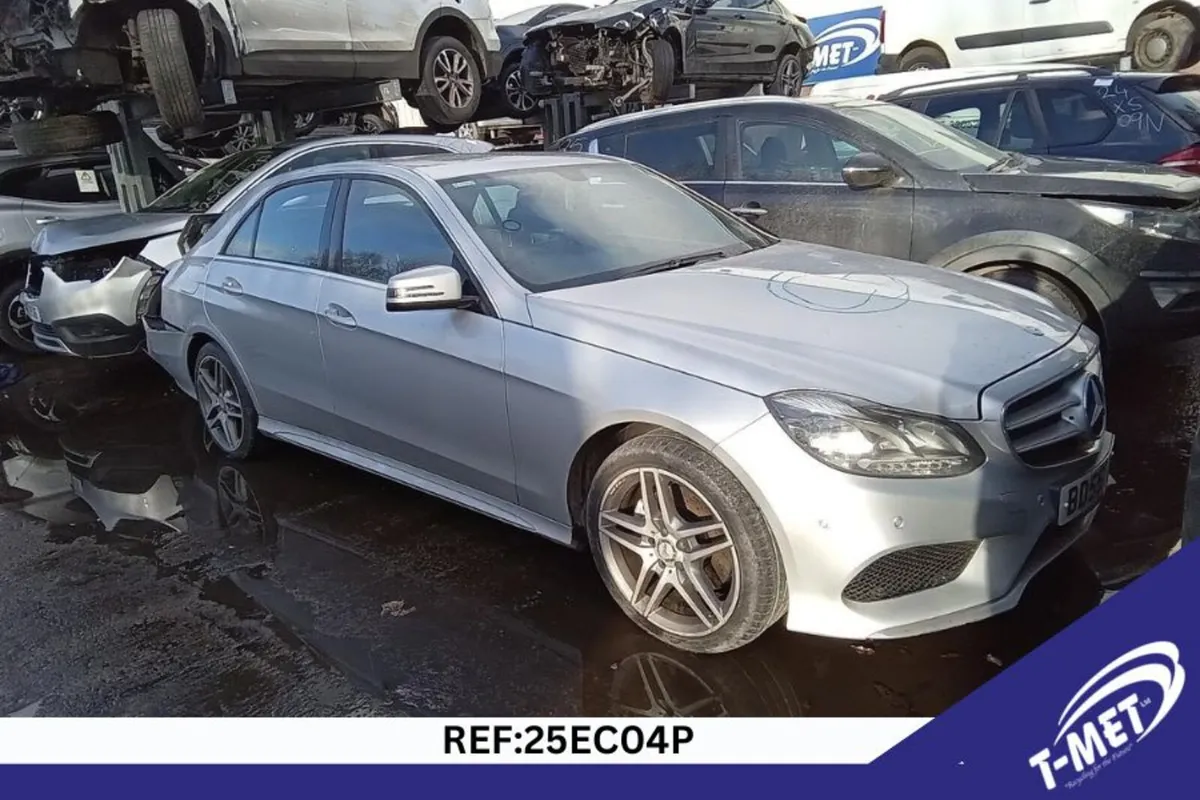 2014 MERCEDES E-CLASS BREAKING FOR PARTS - Image 1
