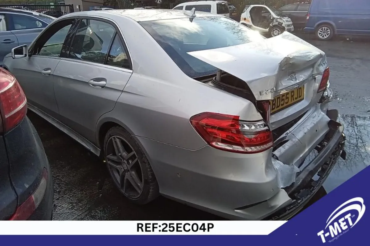 2014 MERCEDES E-CLASS BREAKING FOR PARTS - Image 4