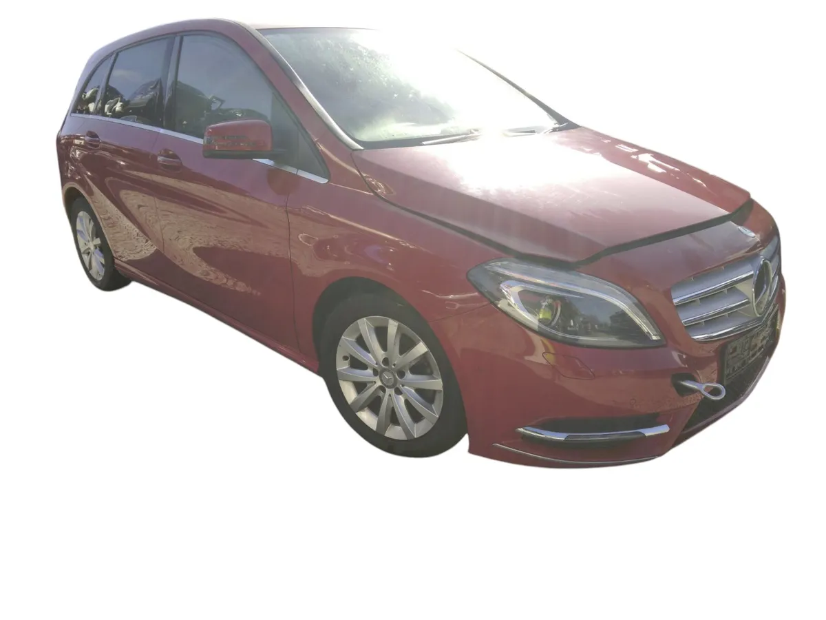 2014 MERCEDES BENZ B CLASS Breaking/Dismantling - Image 1
