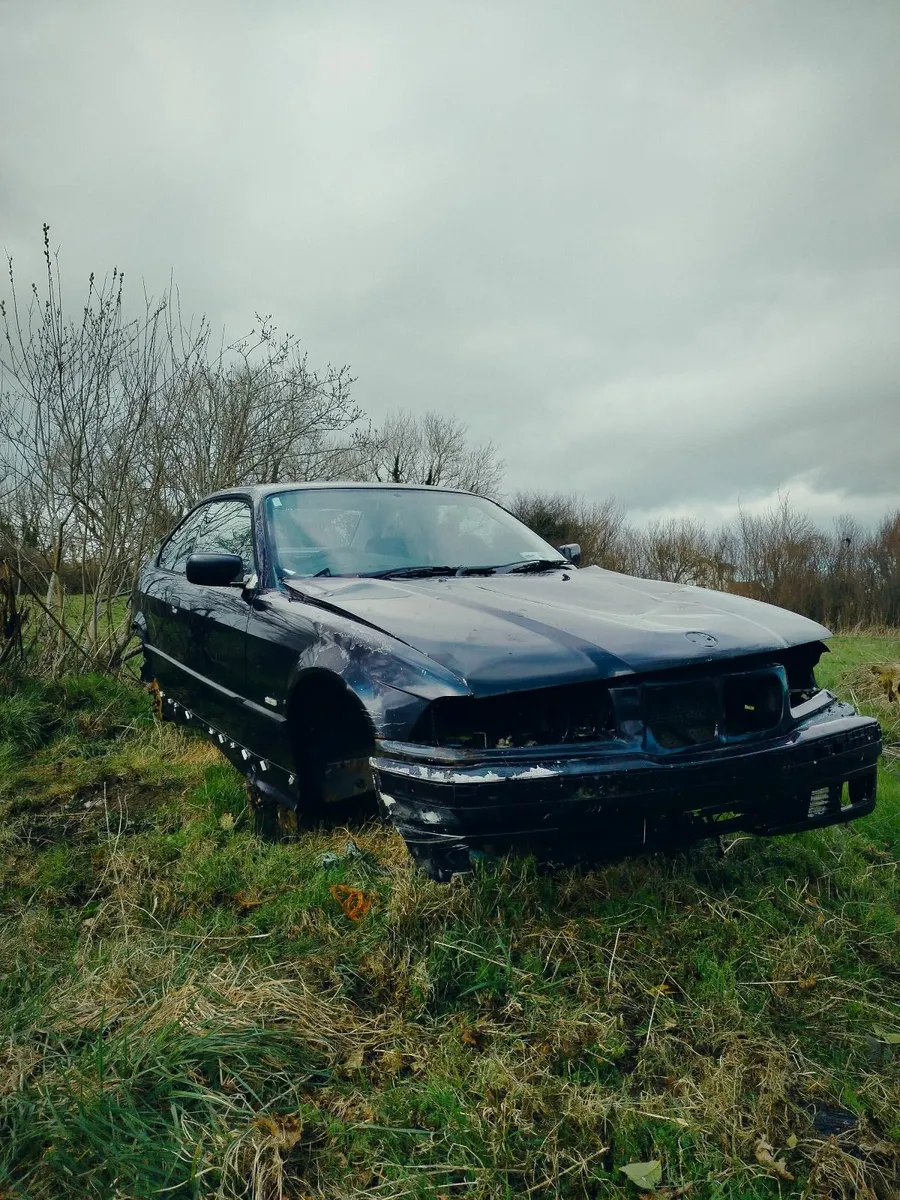 BMW e36 3-Series 1997 - Image 1