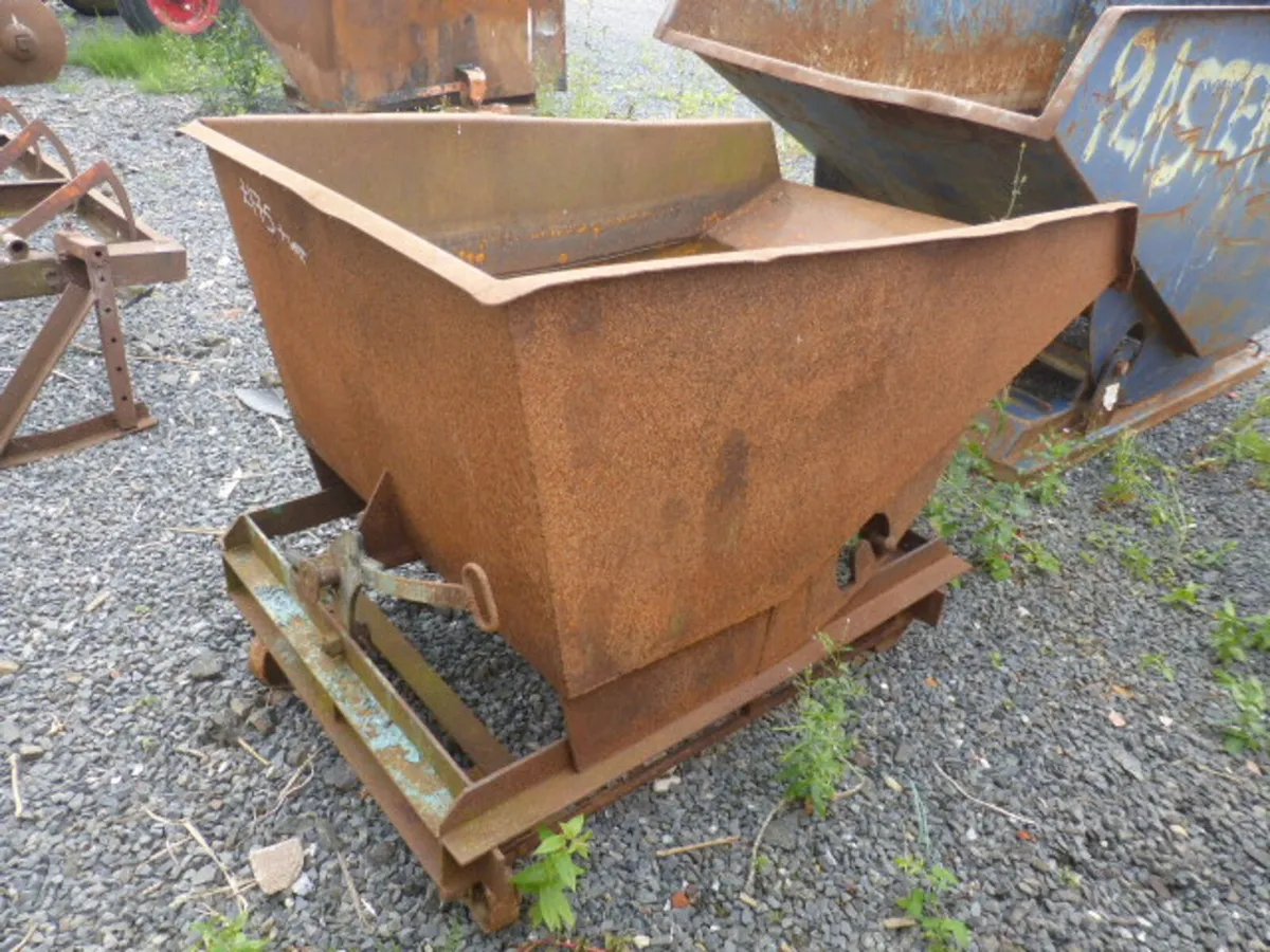 Forklift Tip Skips - Image 1