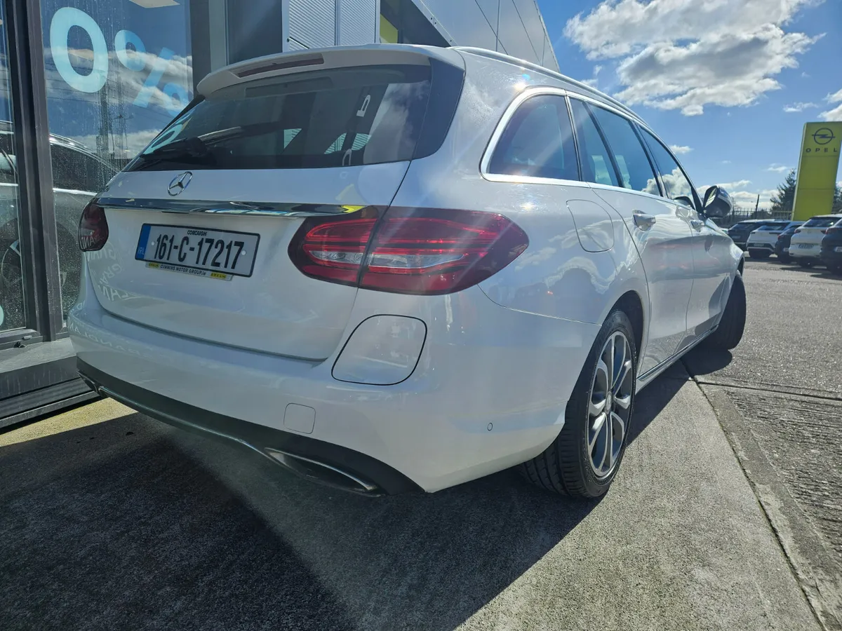 Mercedes-Benz C-Class - Image 4