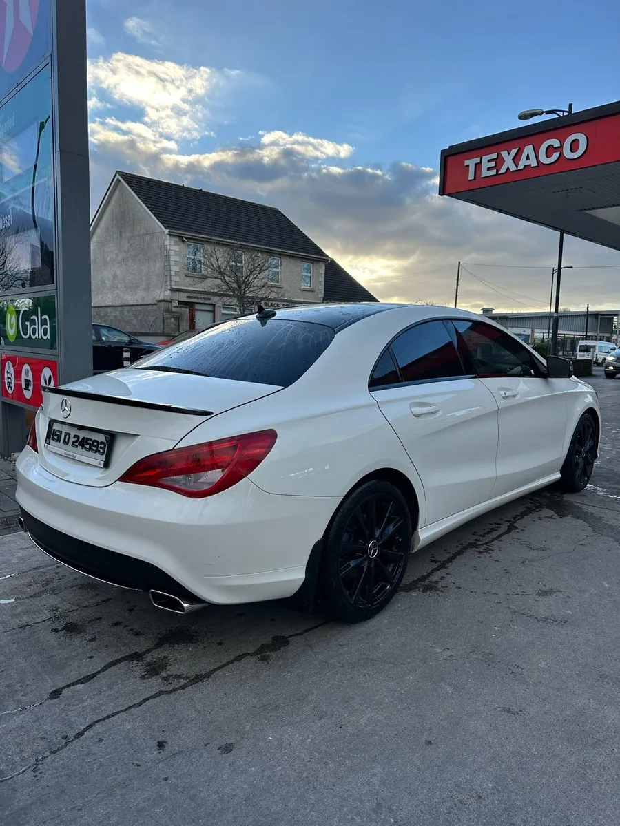 Mercedes CLA 180 - Image 3