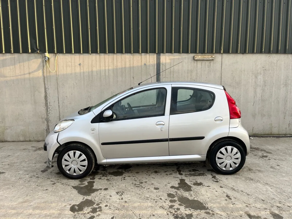 2008 Peugeot 107 parts - Image 3