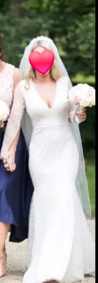 Daalarna Couture Wedding Dress - Image 3