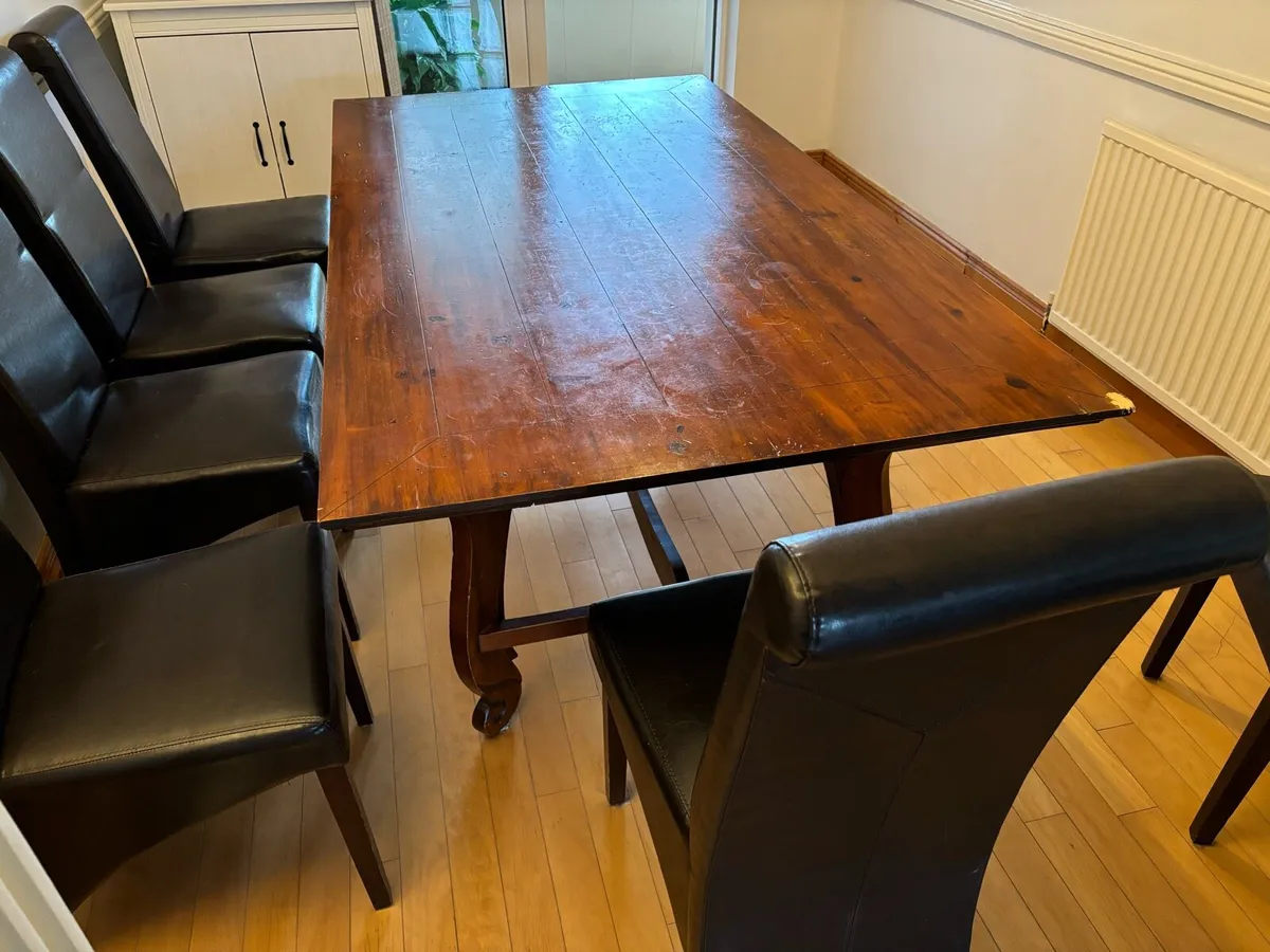 Dining table - Image 2
