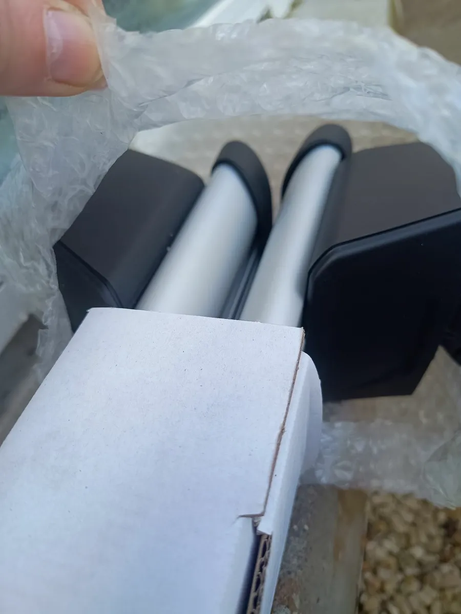 Genuine Audi A3 Roof Bars / Roof Rack - Brand New! - Image 4