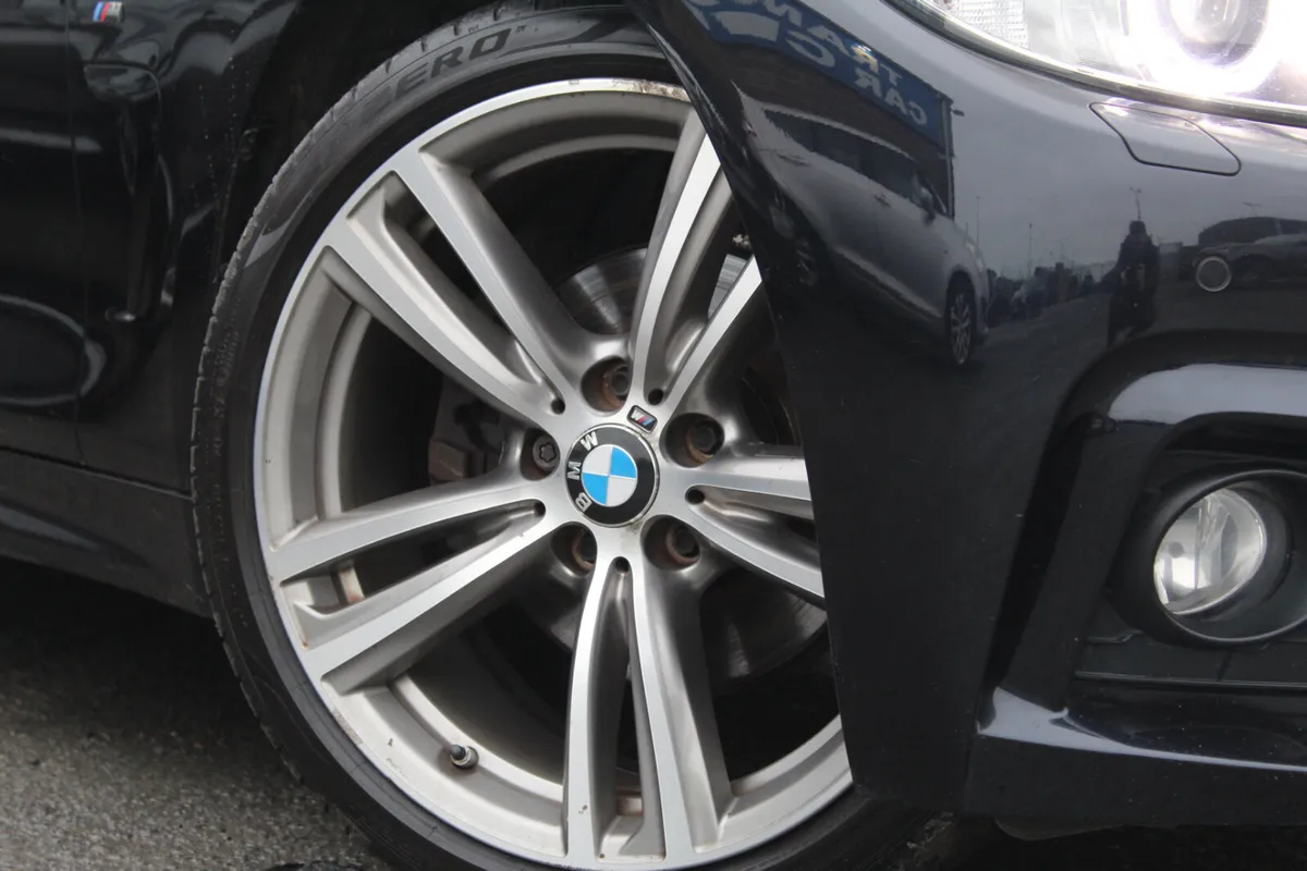 BMW 4-Series 2016 M Sport *Warranty* - Image 4
