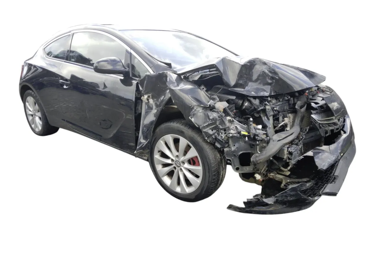 2016 OPEL ASTRA Breaking/Dismantling - Image 1