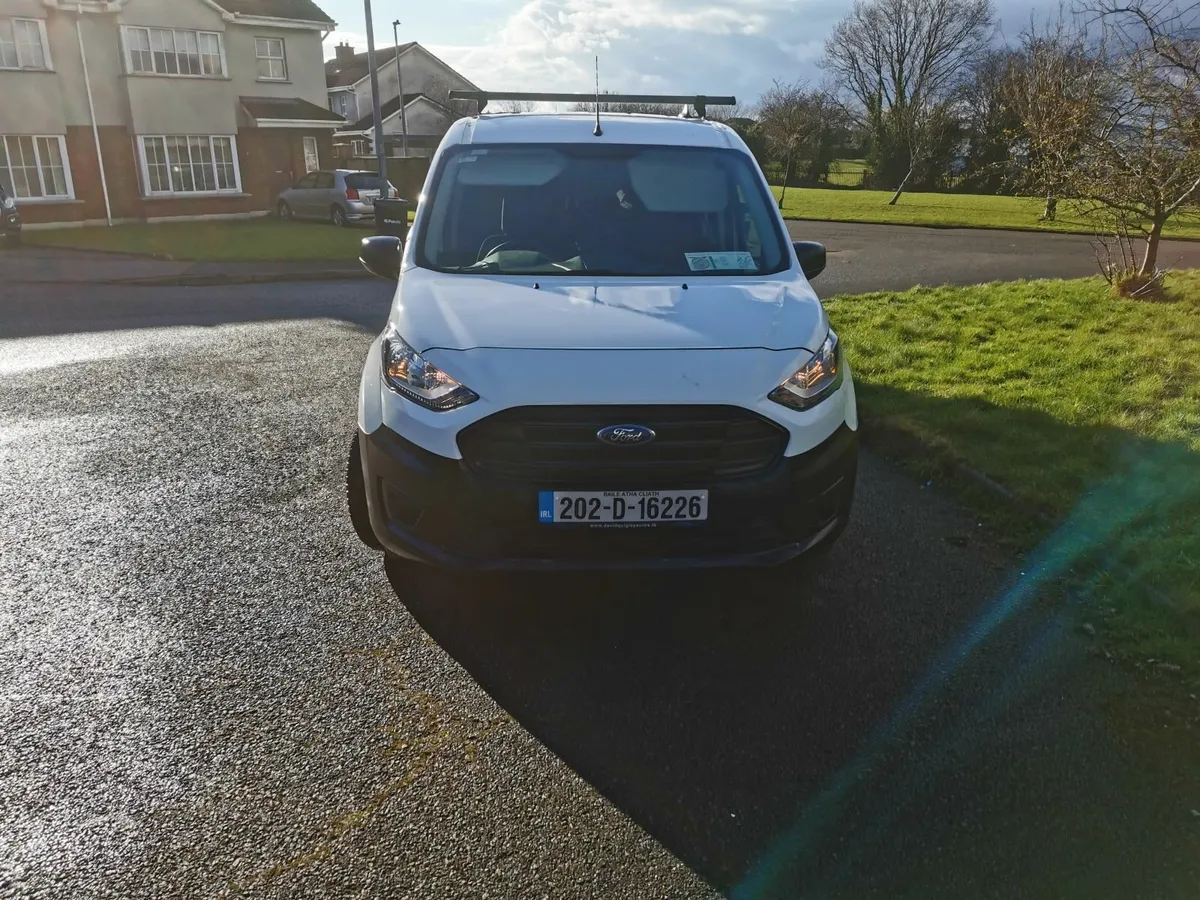 Ford Transit 2020 crew cab - Image 2