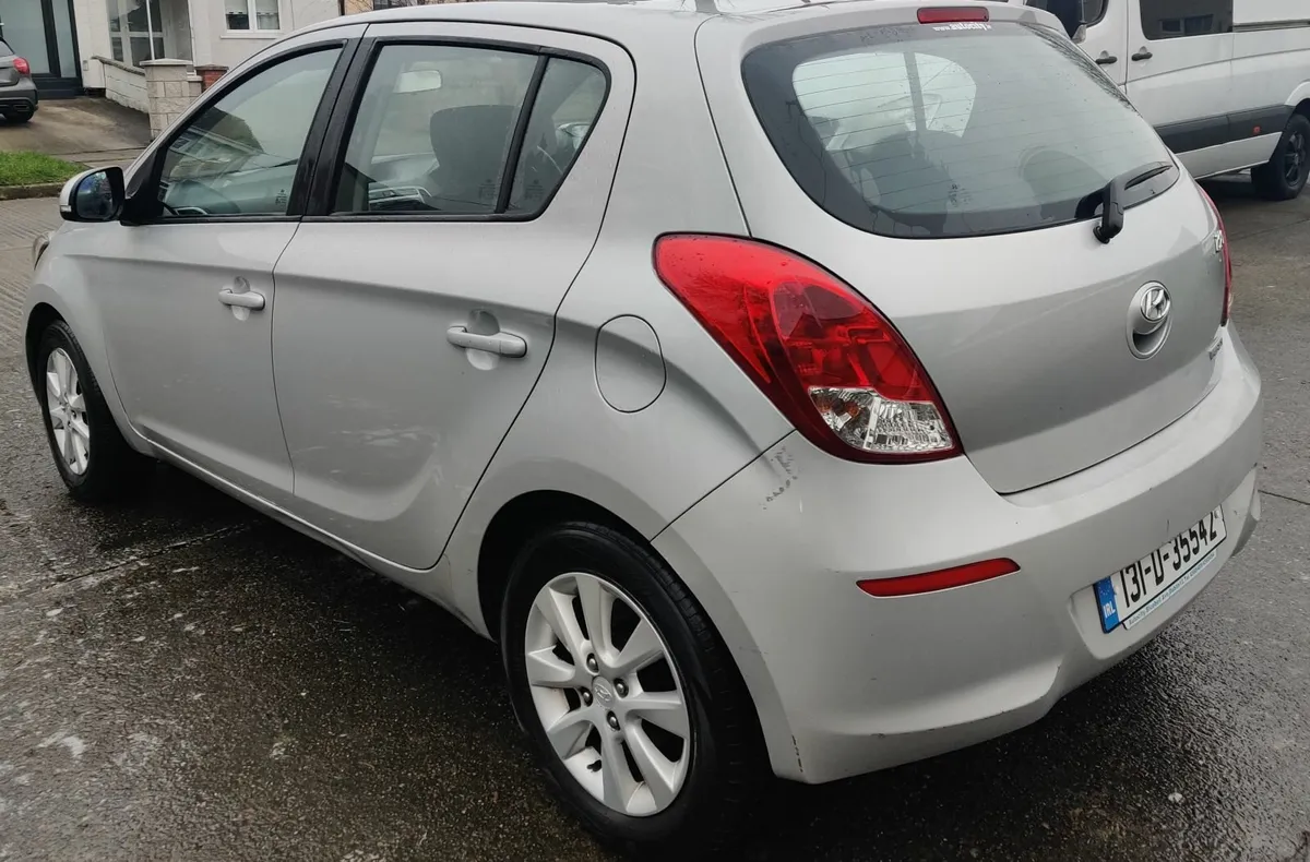 Hyundai i20 2013 - Image 3