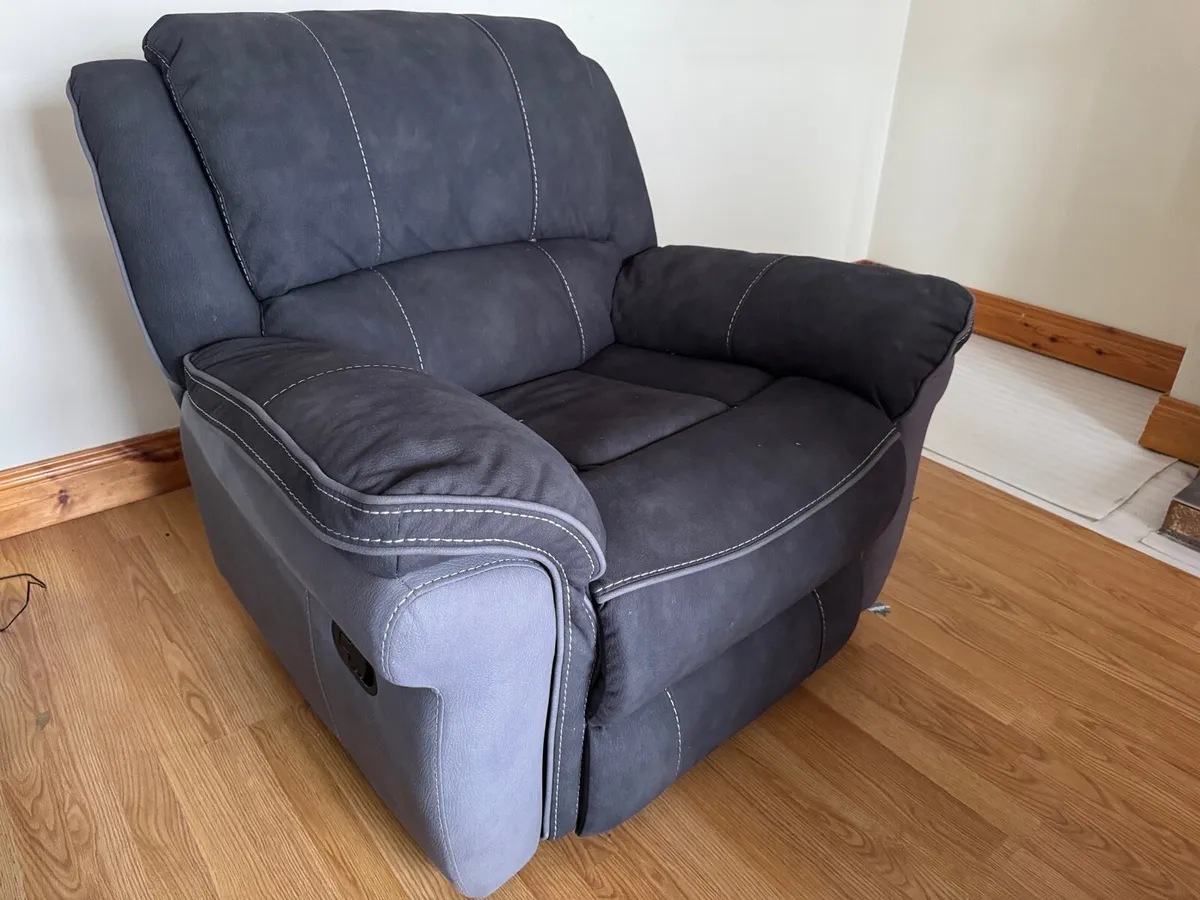 Sofa chair & sofa - Image 2