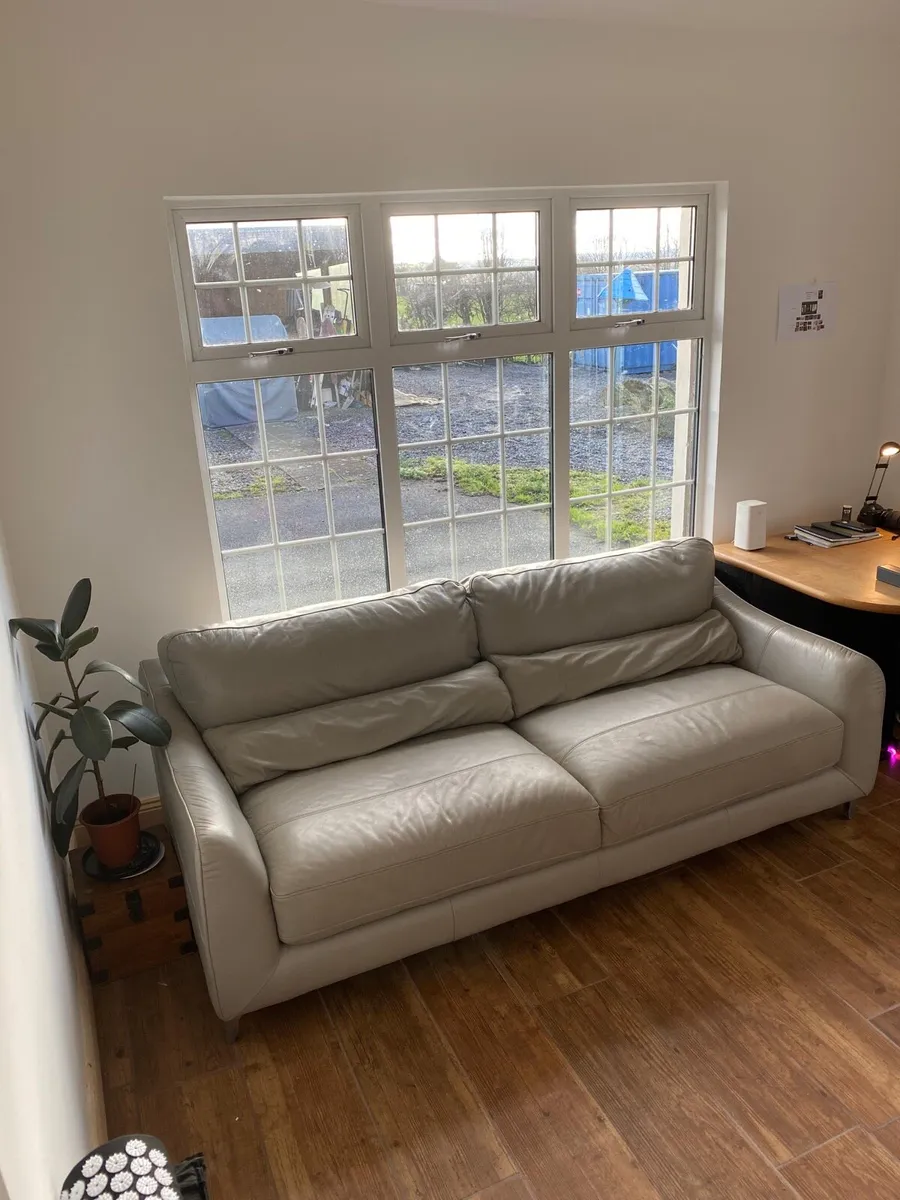 Stylish Genuine Leather, Quality Couch Sofa Grey - Image 1