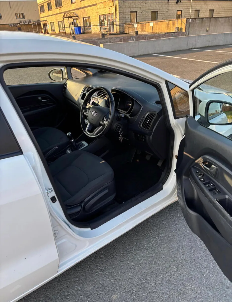 Kia Rio - Image 4