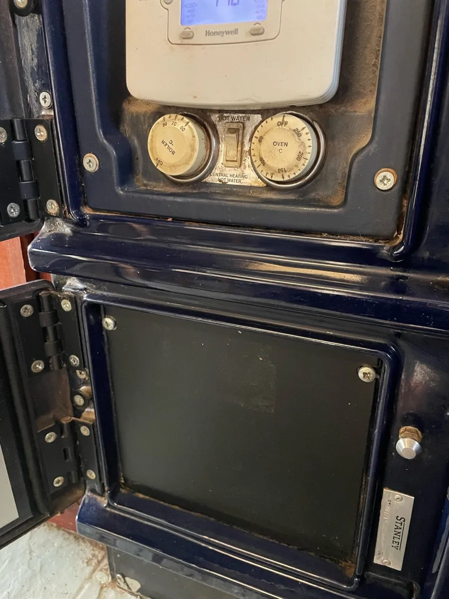 Stanley oil cooker - Image 4