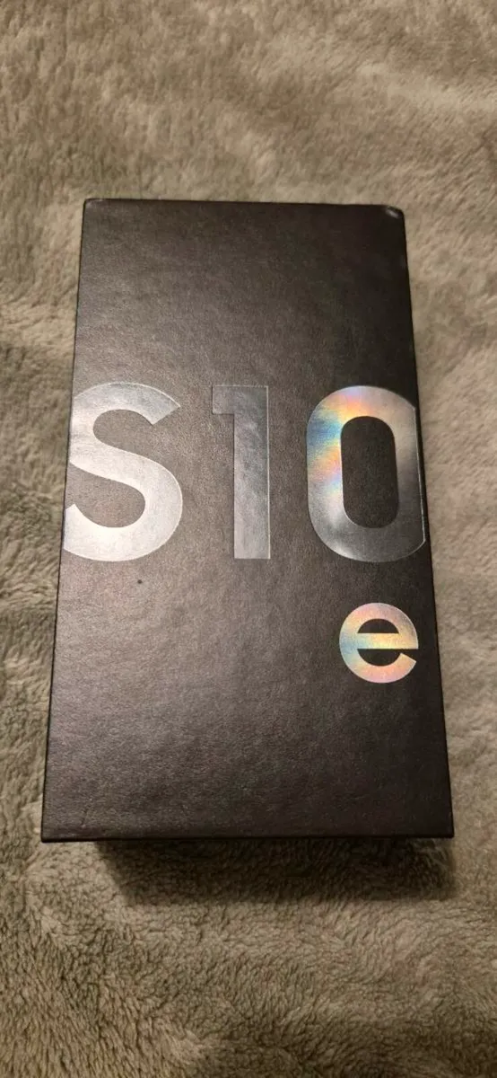 Samsung Galaxy s10e - Image 1