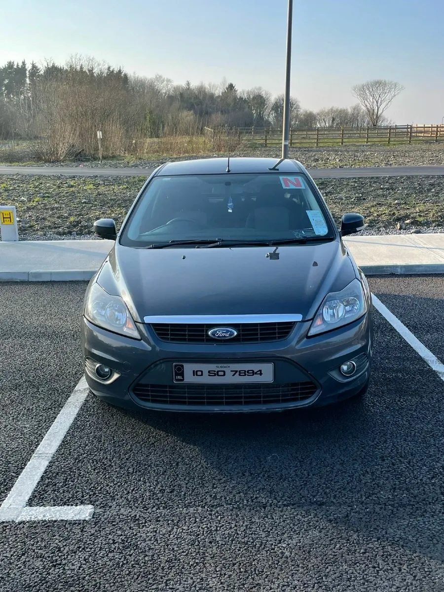 Ford Focus 2010 - Image 1