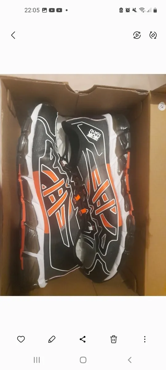 Shoes - Image 2