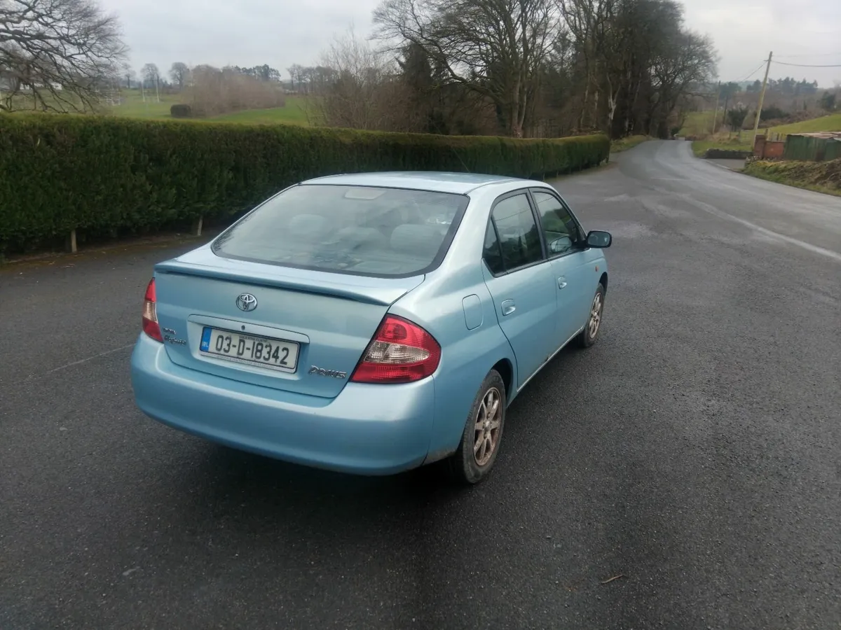 Toyota Prius 2003 - Image 4