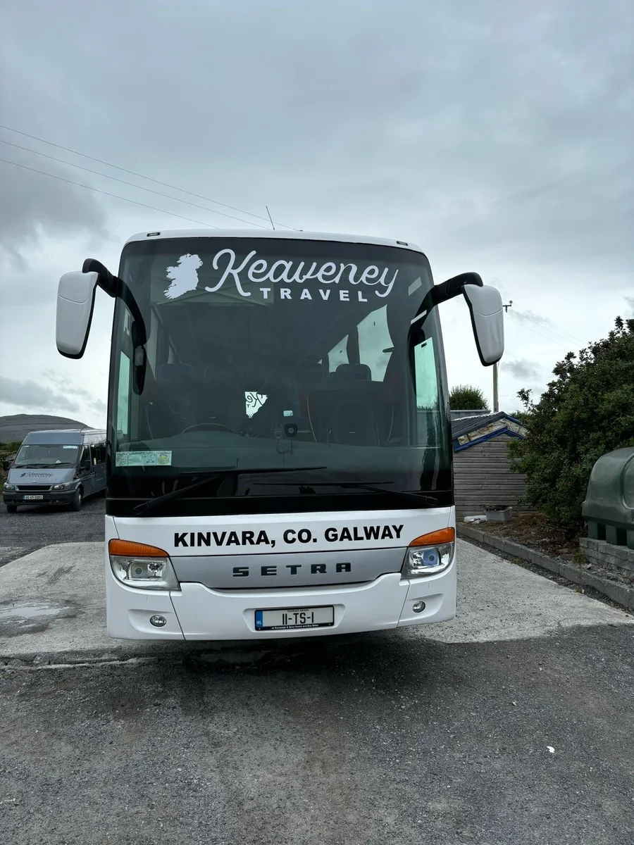 Bus - Image 2