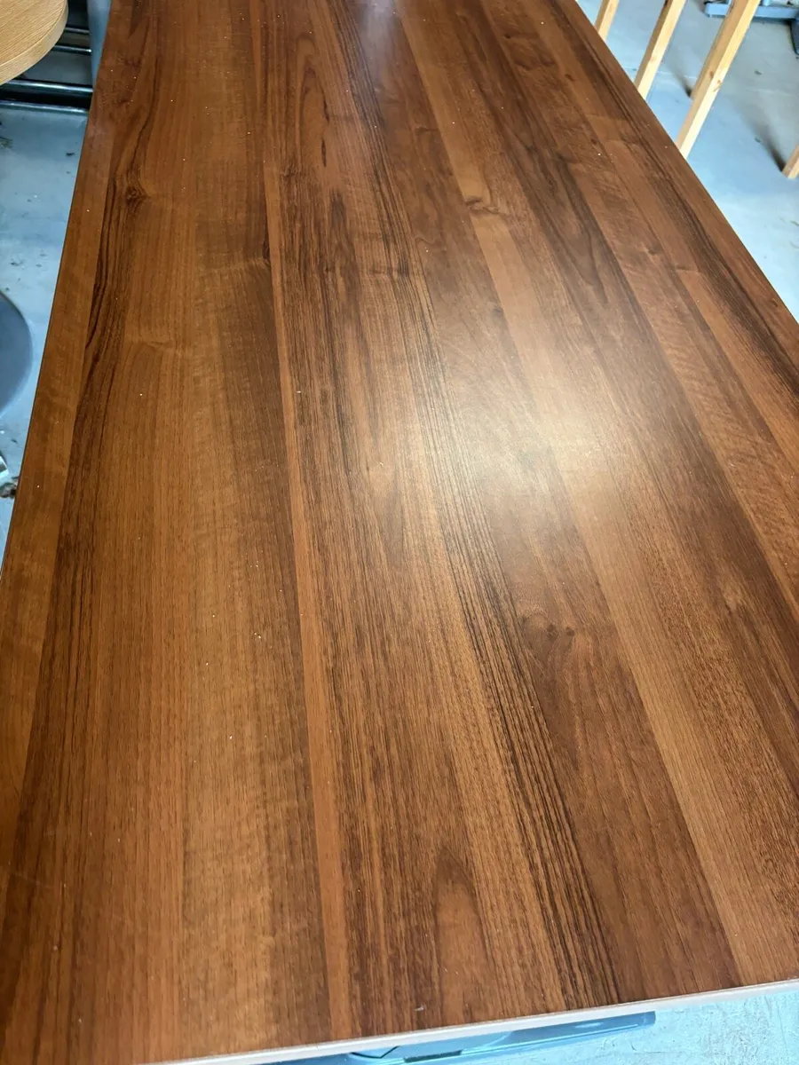 Meeting table walnut - Image 3