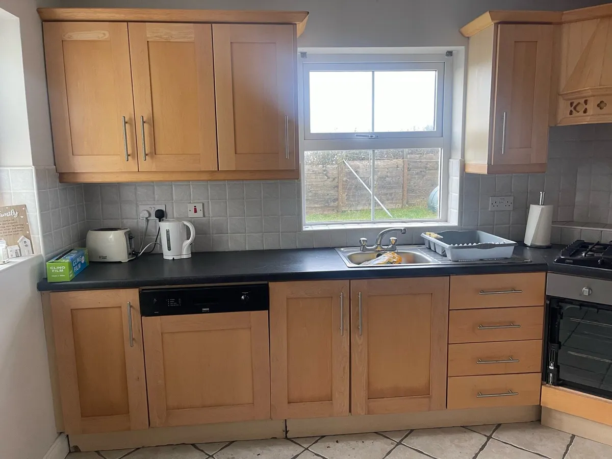 Kitchen and appliances - Image 2
