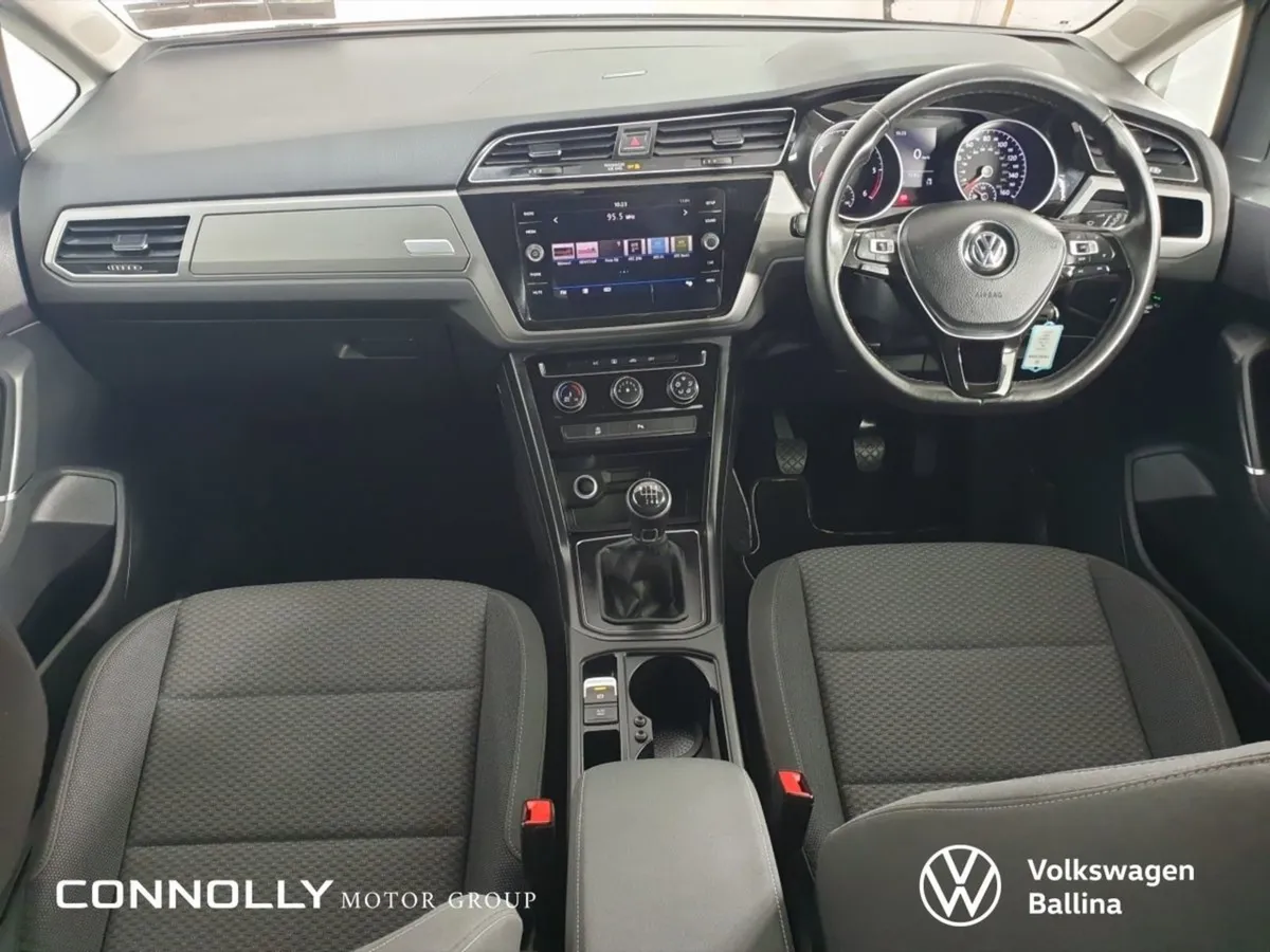 Volkswagen Touran SE 1.6tdi 115HP - Image 4