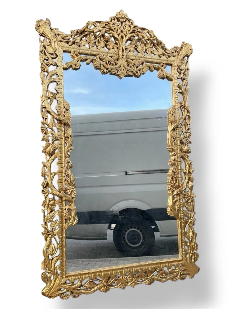 Large  carved wood gilded  mirror - Image 2