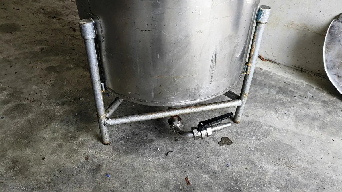 Stainless Steel Tanks - Image 3