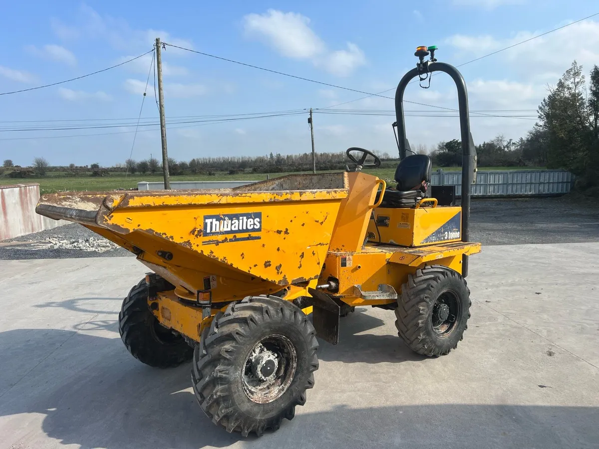 Thwaites 3 Ton Swivel Skip - Image 1