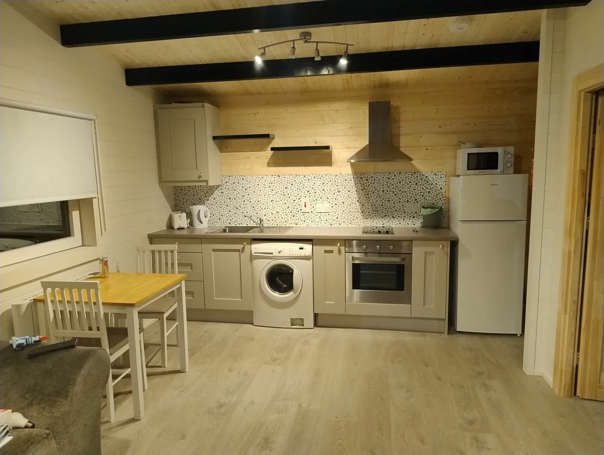 Cabin for rent - Image 1