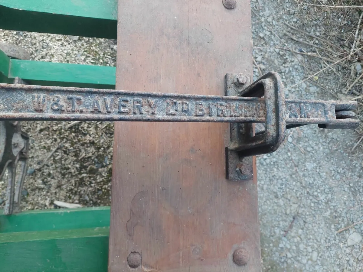 antiques - Image 3