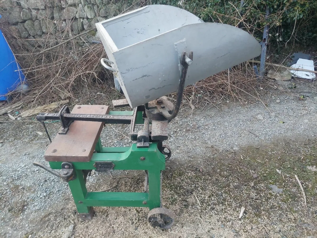 antiques - Image 4