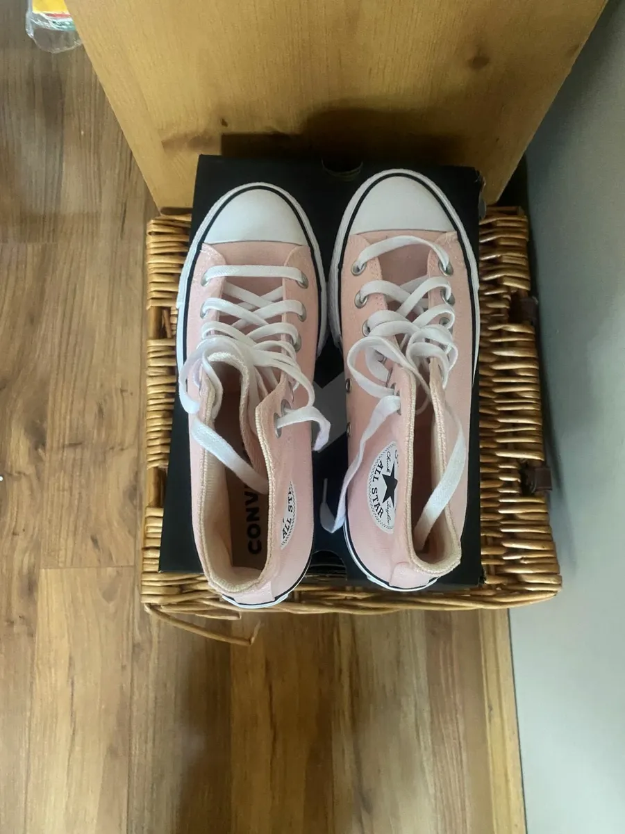 Converse Pink Runners - Image 3