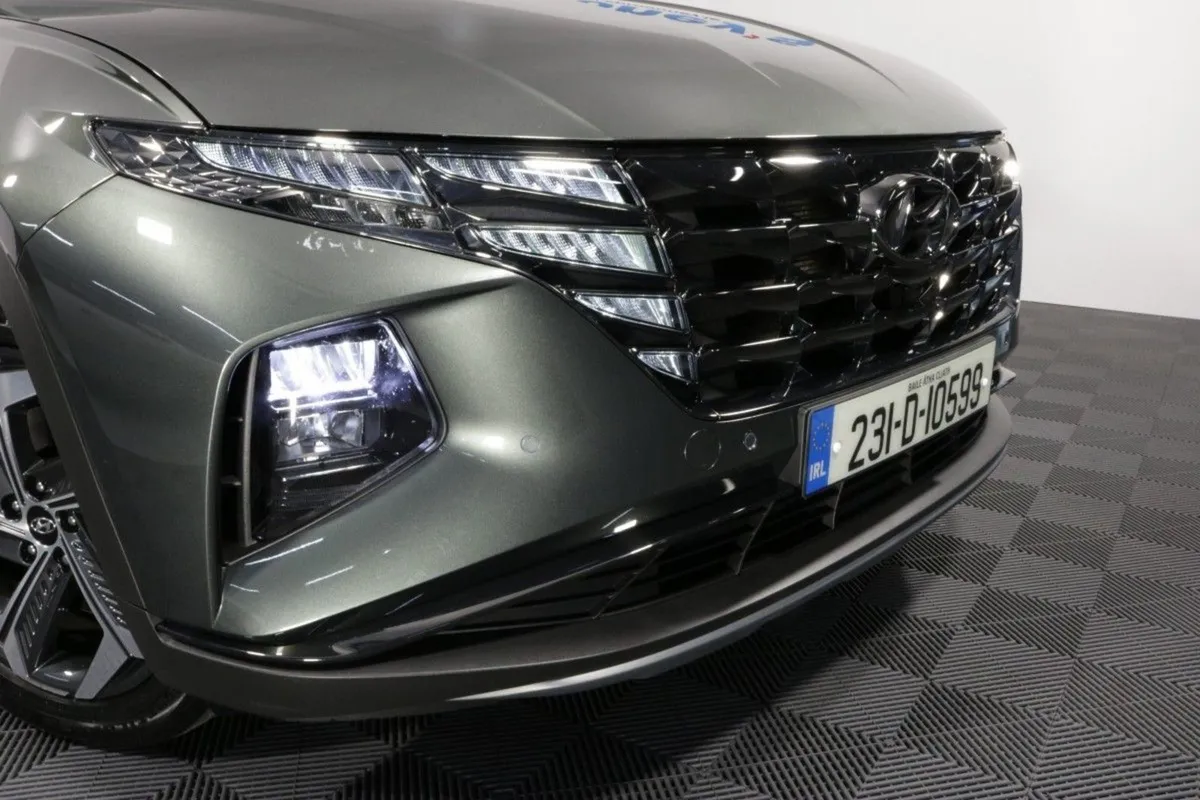 Hyundai Tucson Plug IN Hybrid Executive Plus 1.6l - Image 3
