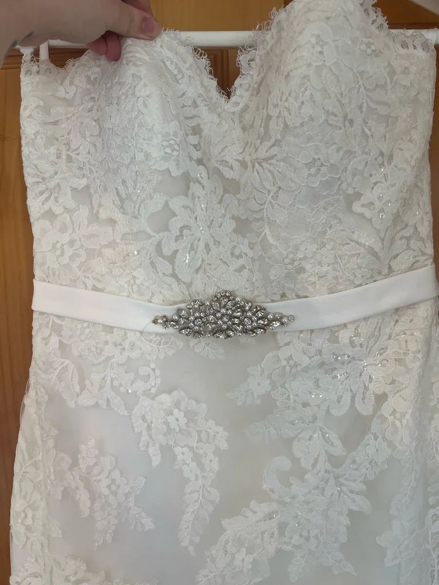 Wedding Dress - Image 4