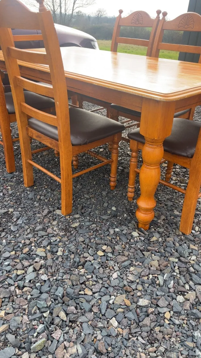 Table and 6 Chairs - Image 2