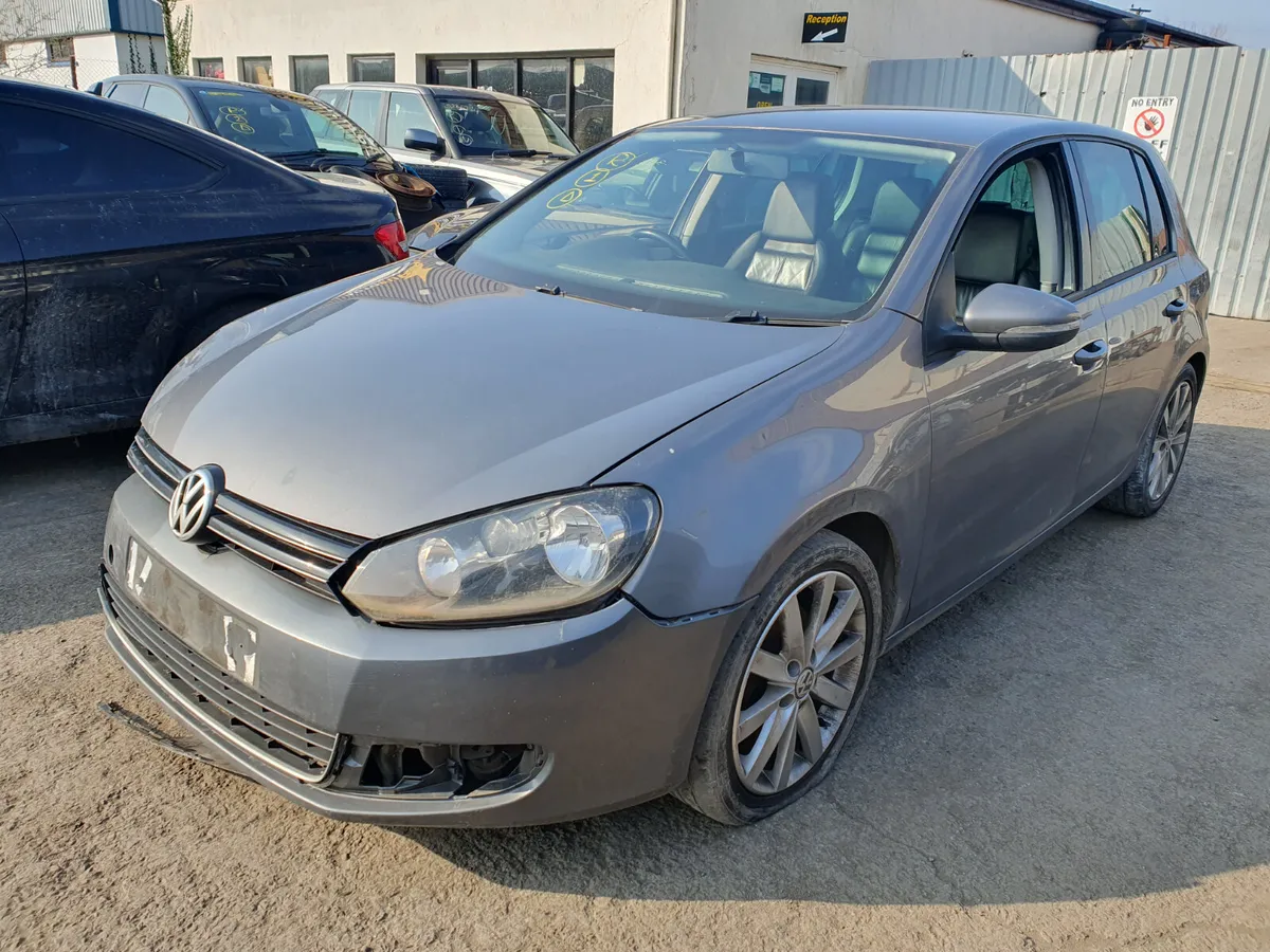 10 VOLKSWAGEN GOLF 2.0 TDI (CFF) FOR BREAKING - Image 2