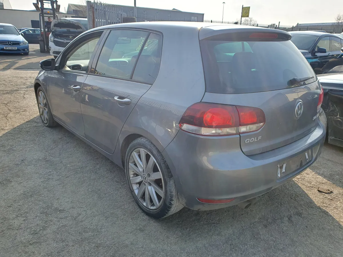10 VOLKSWAGEN GOLF 2.0 TDI (CFF) FOR BREAKING - Image 3